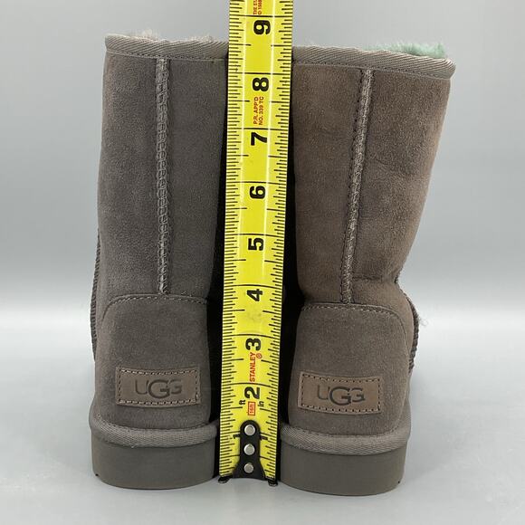 NEW UGG Women’s Classic II Short Boots Grey Size 5 - Picture 4 of 10
